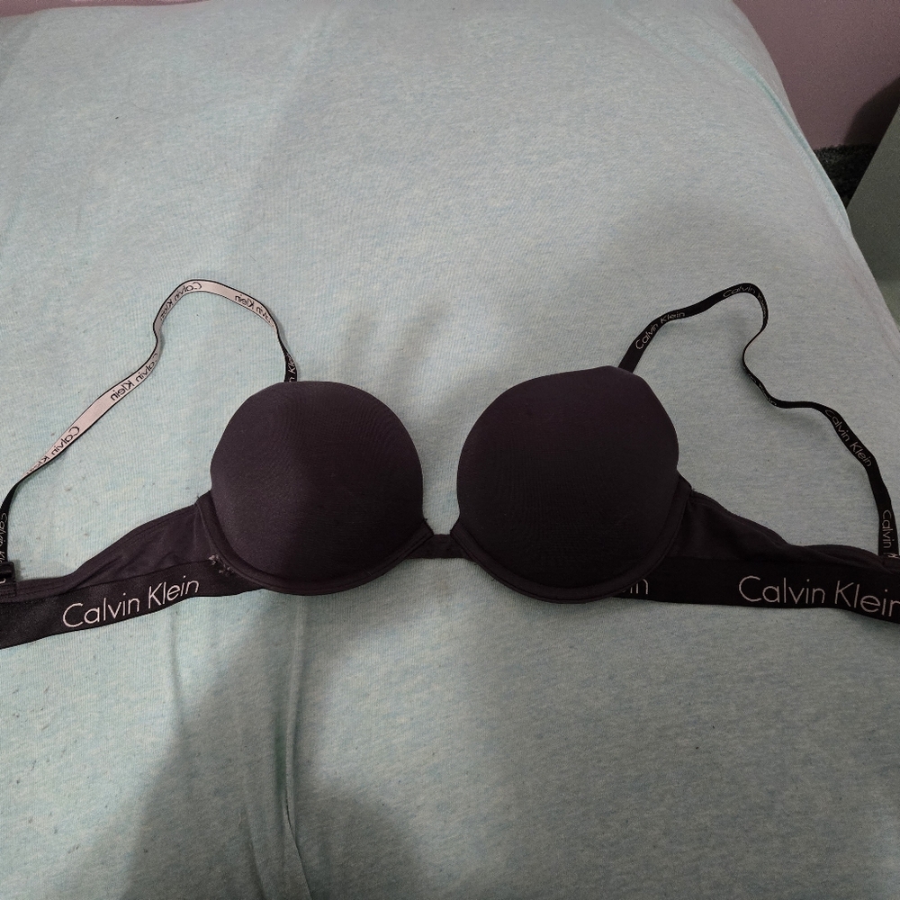 Calvin Klein bra size 34B